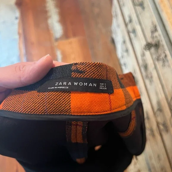 Zara Orange & Black Plaid Pencil Skirt, Size Small, Excellent Condition! - Picture 3 of 3